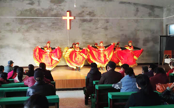 1617843657955149.jpg 庙上乡复活节演出1.jpg