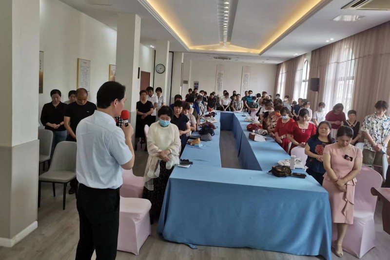 1687241394263448.jpg 狮山堂举行第二季度小组长退修会.jpg