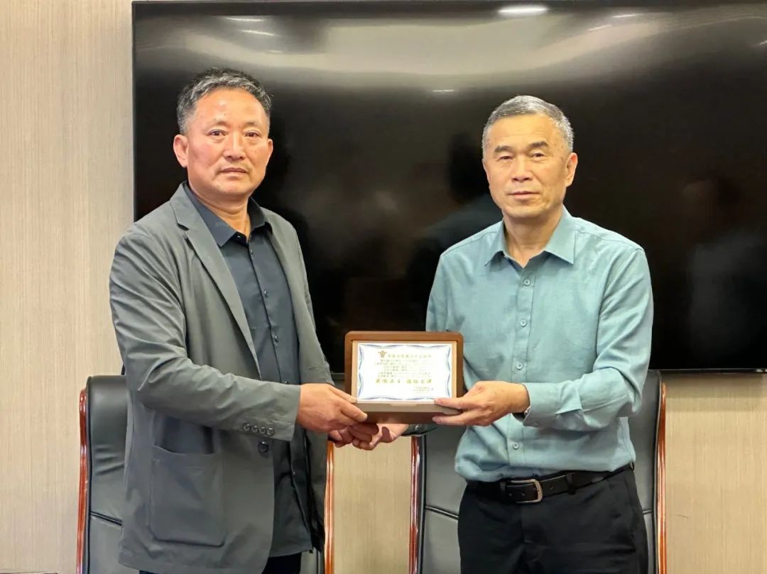 1697504802158588.jpg 640 (1).jpg