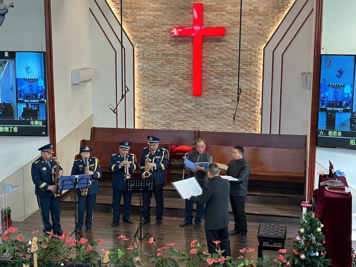 1703555200133456.jpg 杭州拱宸堂2023圣诞义工感恩聚会2.jpg