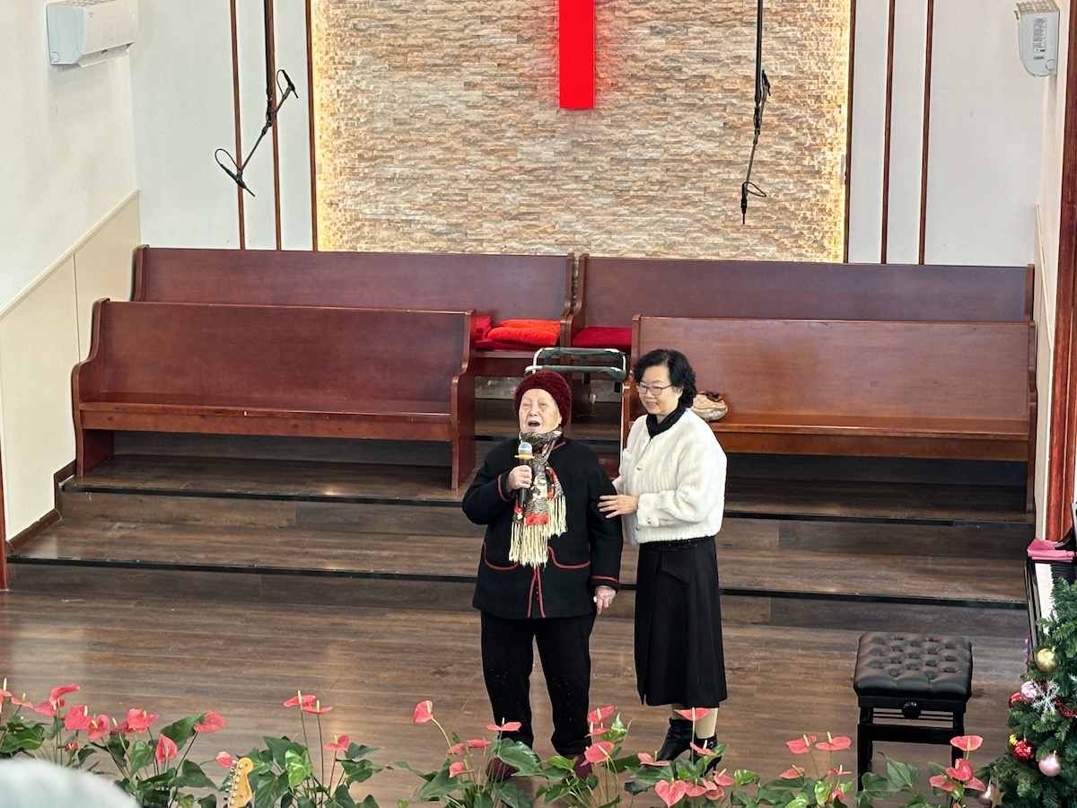 1703555382572727.jpg 杭州拱宸堂2023圣诞义工感恩聚会1.jpg