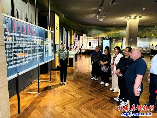 1719815782305064.jpg 爱国主义教育活动1.jpg