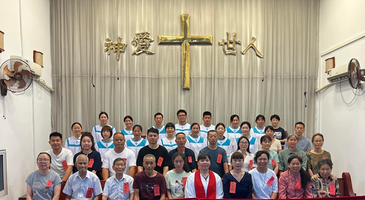 1753931519746909.jpg 合影.jpg