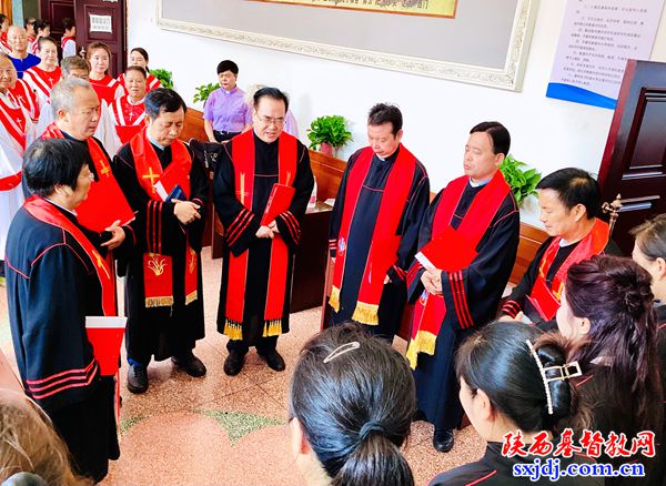 1757388628893997.jpg 2.jpg