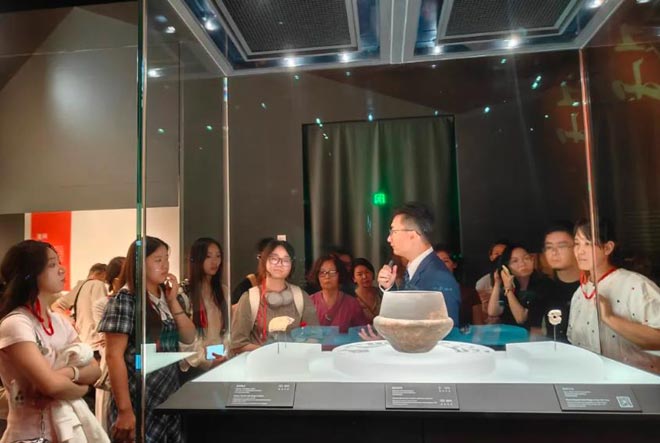 华东神学院师生参加中国化大讲堂实地教学活动 华东神学院师生参加中国化大讲堂实地教学活动