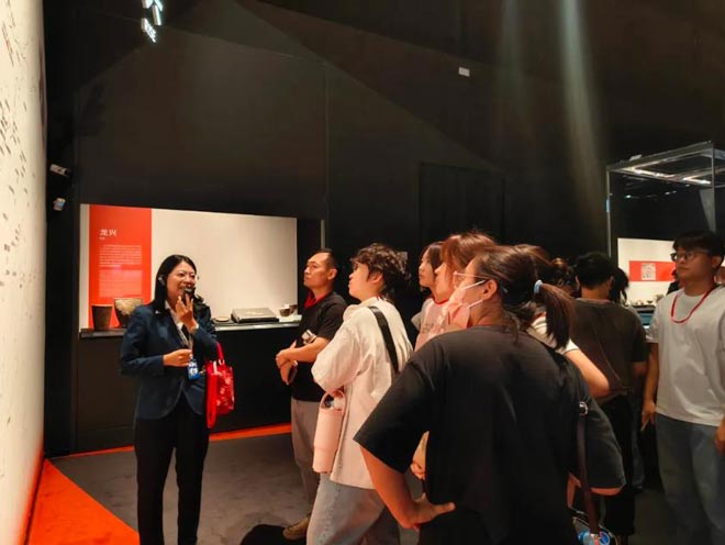 华东神学院师生参加中国化大讲堂实地教学活动 华东神学院师生参加中国化大讲堂实地教学活动