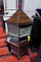 百年洗礼盆见证信仰 苍霞基督教堂焕新庆典