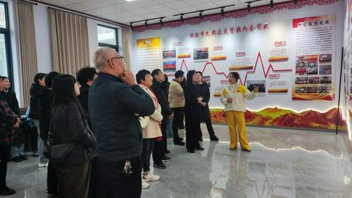 山西临汾市基督教中国化研究中心组织开展研学活动