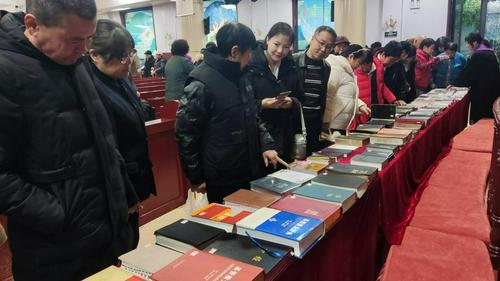 临汾市基督教会举办“中国基督教圣经日”设立三十周年纪念感恩崇拜