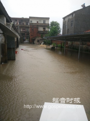 探访同工无法进入嘉鱼县簰洲福音堂