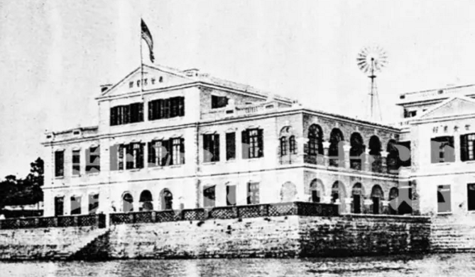 QQ截图20180809042853.png QQ截图20180809042853.png