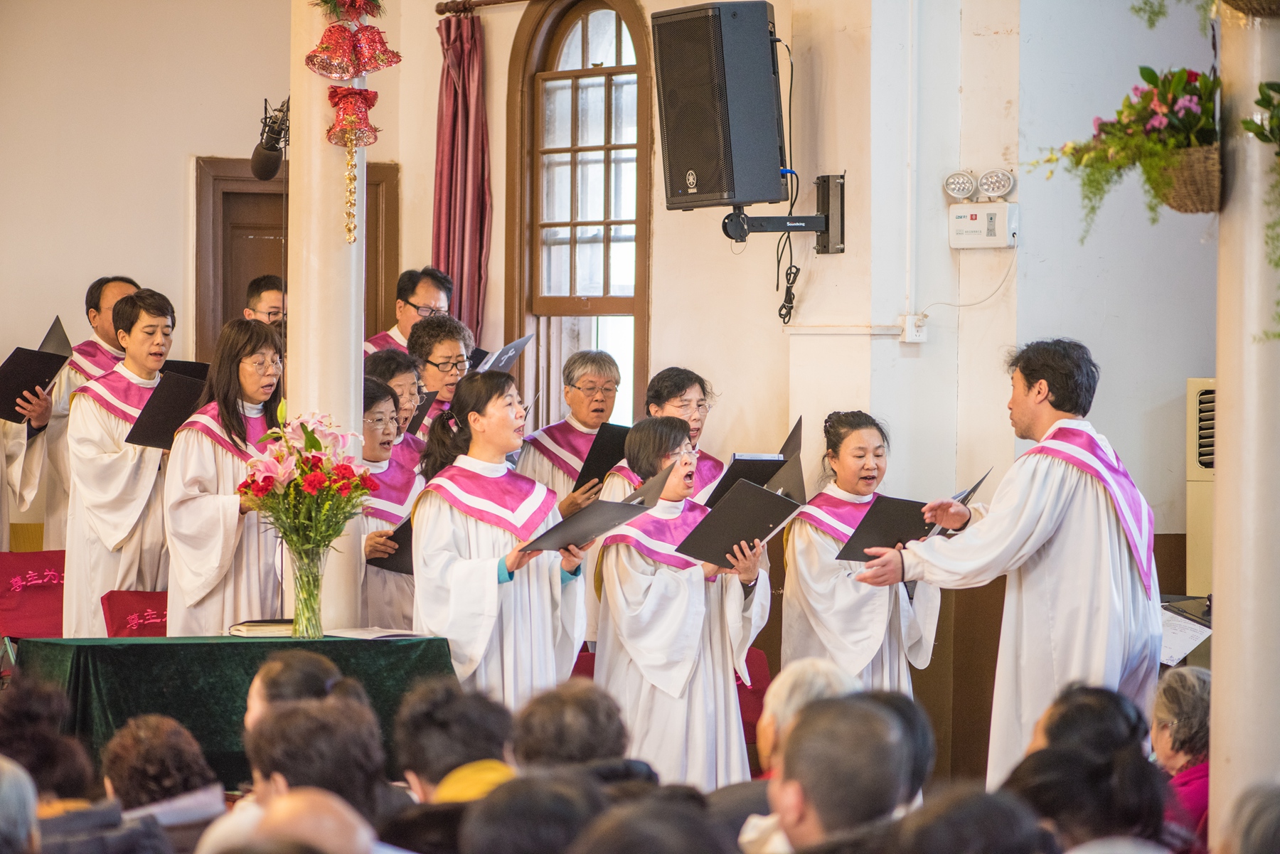 诗班献唱.jpg 诗班献唱.jpg