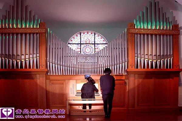 音乐.jpg 音乐.jpg