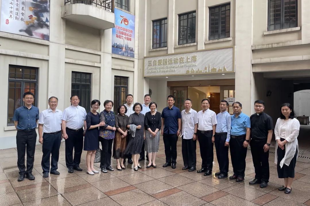 1688006771643136.jpg 上海市基督教两会接待山东省基督教两会新一届班子来访.jpg