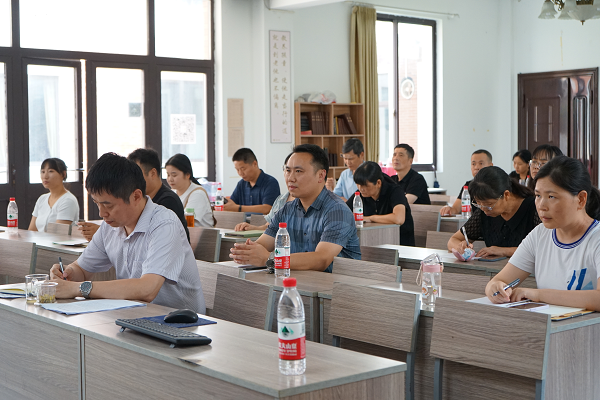 1692151472641871.png 常熟市基督教三自爱国会召开教牧同工例会学习.png