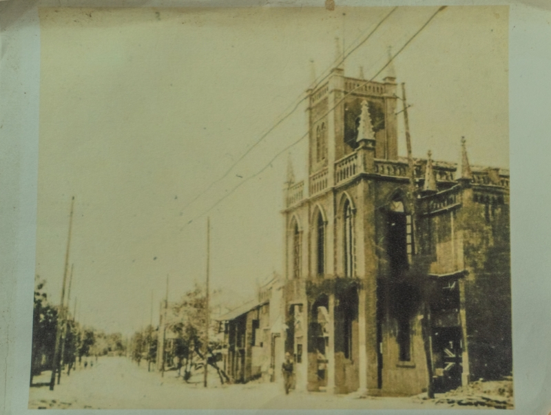 1697774528111051.jpg 百年前的南宁中山路教堂.jpg