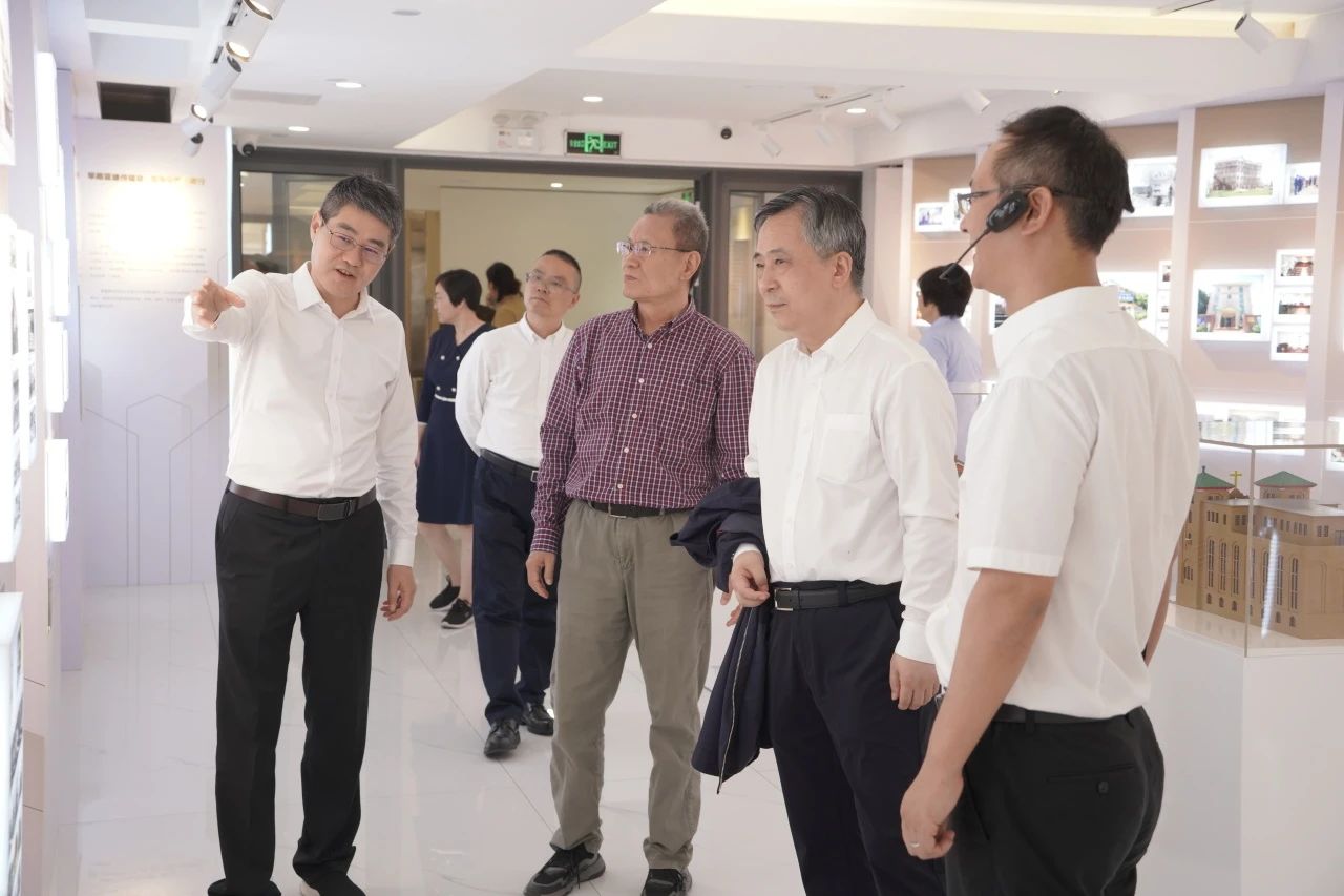 1699234713969231.jpg 1699234713969231.jpg