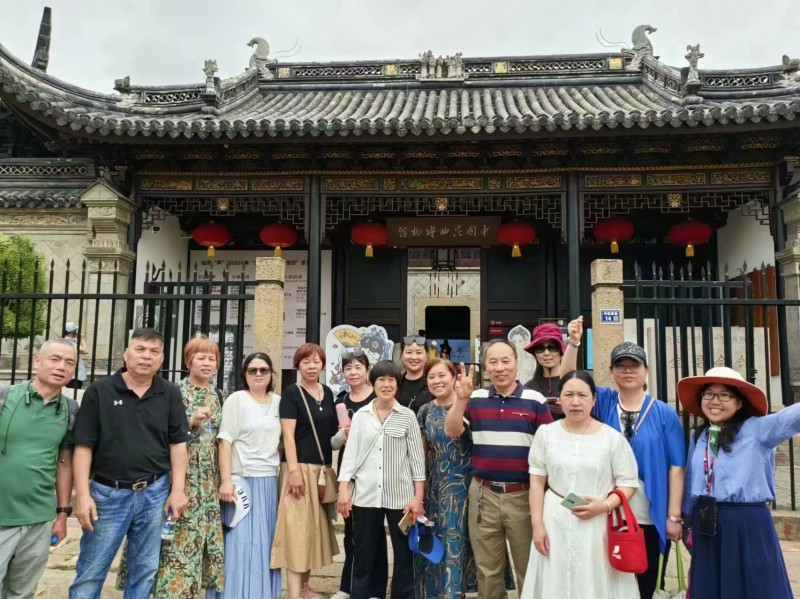 1716951403244745.jpg 参观昆曲博物馆_副本.jpg