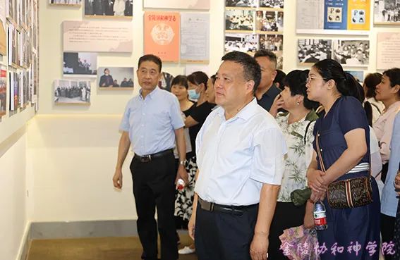 1724397477269874.jpeg 合肥市基督教两会传道班学员访问金陵协和神学院-2.jpeg