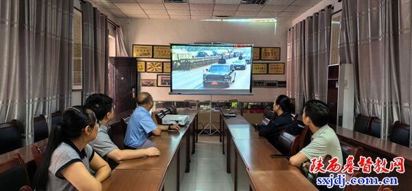 1757042172276830.jpg 56703259677a109325e5150d3611c450.jpg