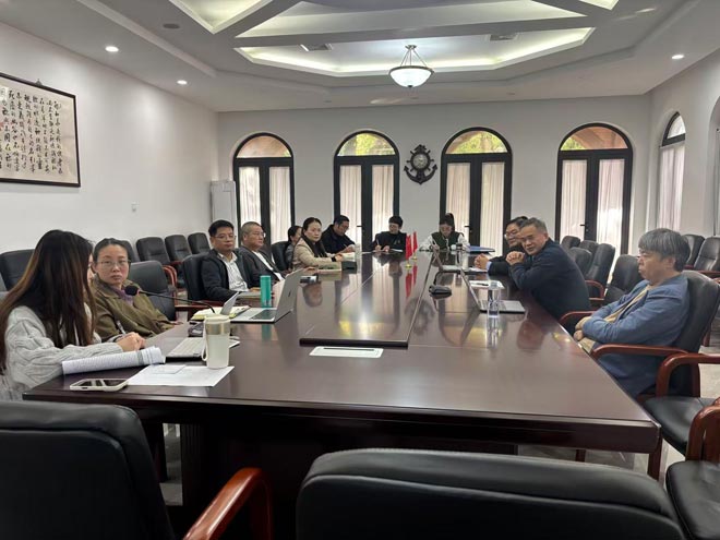 华东神学院举行10月教学研讨活动